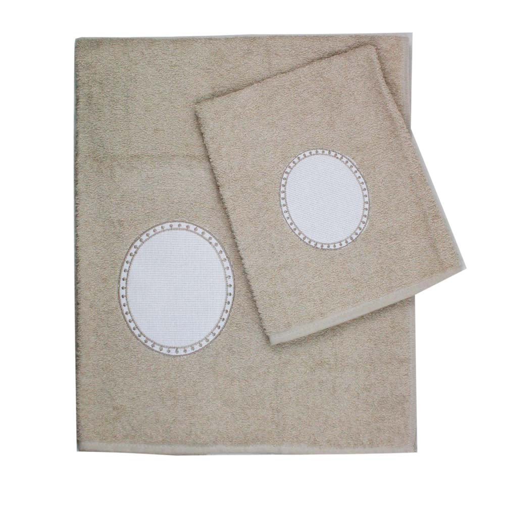 Coppietta HOBBY:asciugamano+ospite con oblo' in etamine da ricamare