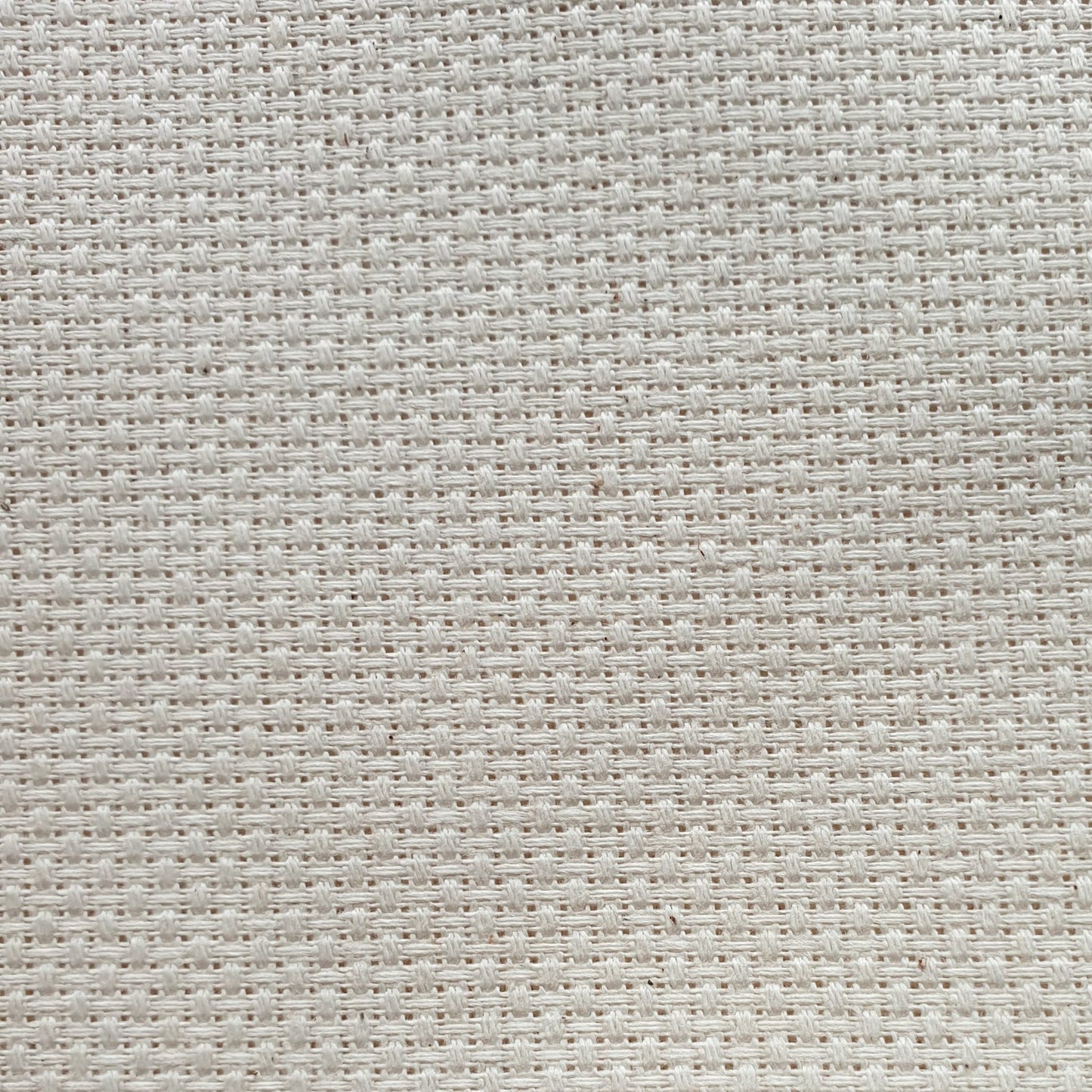 Tessuto per Punto Croce | Altezza 170 cm| 100% cotone | |44 fori 11 ct. 4.4 punti per centimetro | made in italy | tela aida per ricamo.