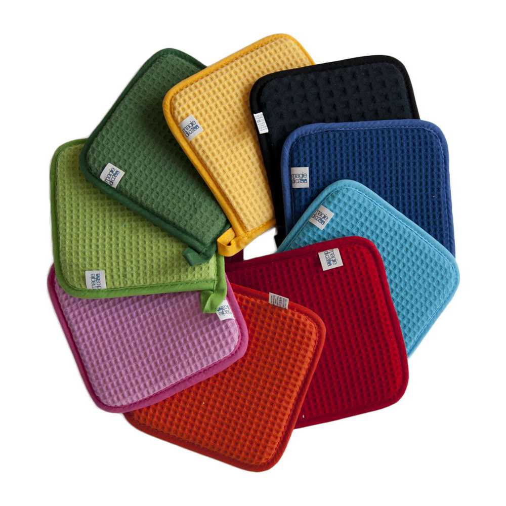 Coppia Di Presine Con Galline In Appliquè - Per La Casa E Per Te